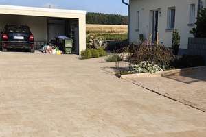 Großzügiges, vollmöbliertes Einfamilienhaus mit 200m² Wohnfläche, 2 Garage und Wärmepumpe in Oesdorf – 91336 Heroldsbach – Vorschaubild 2