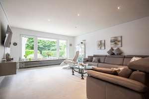 Winkelbungalow Delkenheim: 130 m² Wohnfl + voll ausgebauter Keller – bis ~190 m² fürs Wohnen nutzbar – Die vollständige Adresse der Immobilie erhältst du vom Anbieter., 65205 Delkenheim, Wiesbaden – Vorschaubild 8