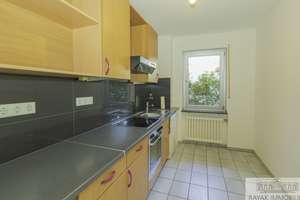 Renovierte 2-Zimmer-Erdgeschosswohnung zu vermieten in Düsseldorf-Garath - Rayak Immobilien Ihr Makl – 40595 Garath, Düsseldorf – Vorschaubild 2