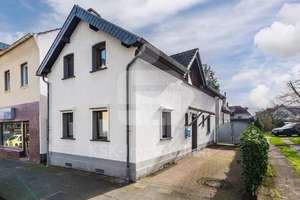 Modernes Traumhaus mit Kamin und Pool!