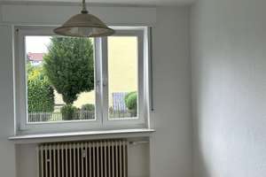 Helle, renovierte 3-Zimmer-Wohnung in Bielefeld in ruhiger Wohnlage – Die vollständige Adresse der Immobilie erhältst du vom Anbieter., 33607 Mitte, Bielefeld – Vorschaubild 3