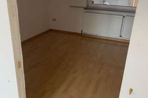 Einfamilienhaus mit großem Grundstück in ruhiger Straße von Hamburg-Wilhelmsburg – Die vollständige Adresse der Immobilie erhältst du vom Anbieter., 21109 Wilhelmsburg, Hamburg – Vorschaubild 8