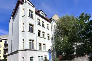 Ruhige, helle 3-Zimmer-Wohnung in Stadtfeld mit Balkon