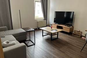 2-Zi-Wohnung, zentral gelegen an der offenen gelegten Lutter, WG-geeignet