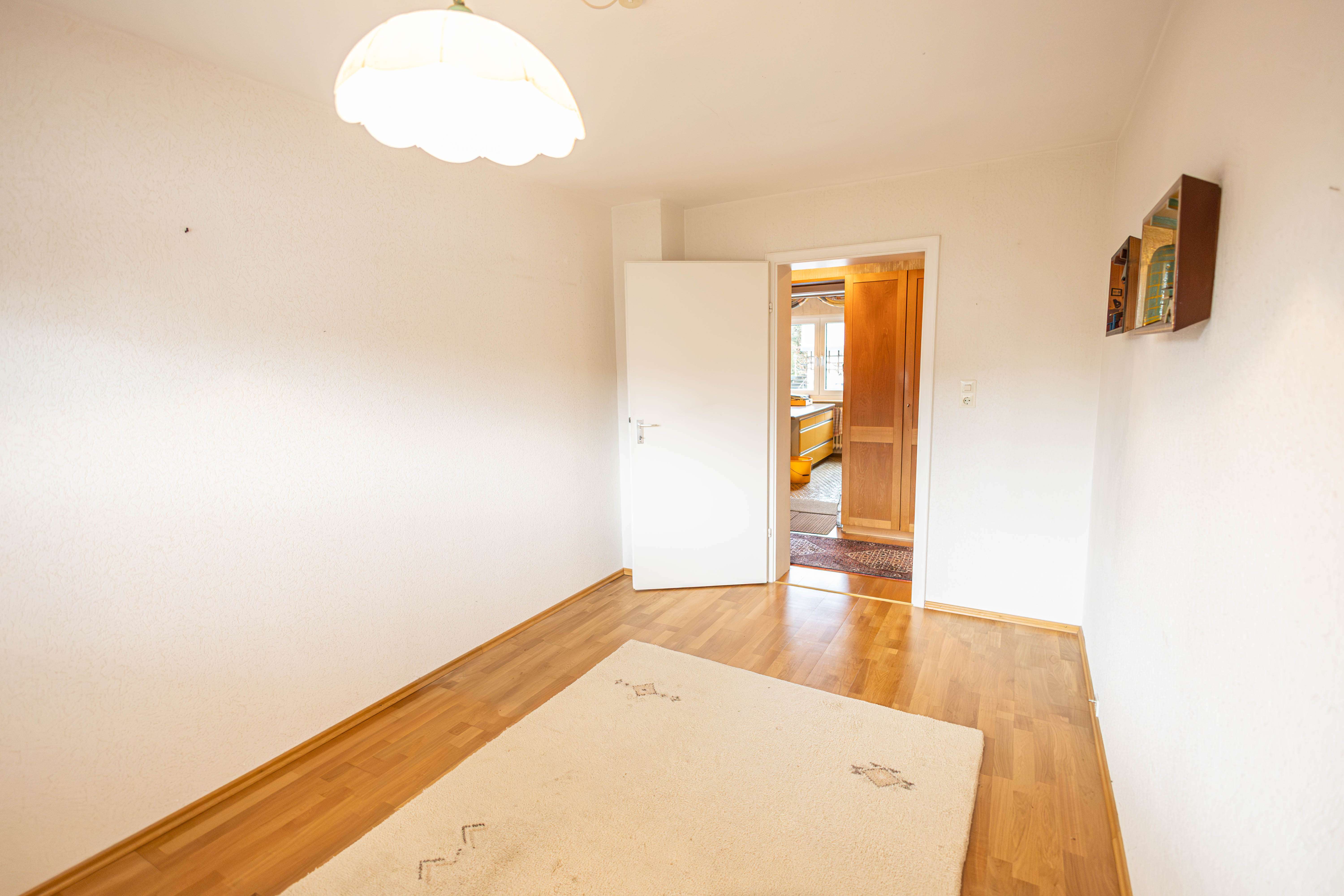 Immobilie in Veitsbronn - Zweifamilienhaus I Großer Garten I Herausragende Lage - Bild 4