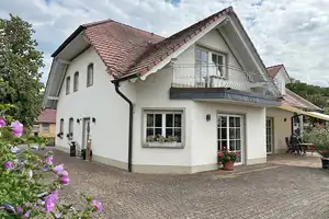 Zweifamilienhaus in landschaftlich schöner Lage – Dorfstr. 59, 16247 Barnim (Kreis) – Vorschaubild 2