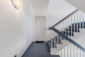 Lichtdurchflutete 3-Zimmer-Wohnung in bevorzugter Lage in Düsseldorf-Oberkassel – Die vollständige Adresse der Immobilie erhältst du vom Anbieter., 40545 Oberkassel, Düsseldorf – Vorschaubild 3