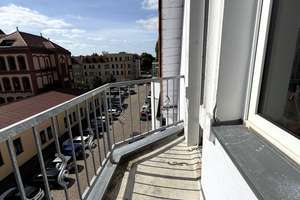 Geräumigiges Familiendomizil im DG mit Einbauküche, Wannenbad und Balkon – 39108 Stadtfeld Ost, Magdeburg – Vorschaubild 18