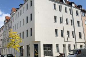 Lage, Lage, Lage: List. Dachgeschosswohnung als Eigennutz oder zur Kapitalanlage. Provisionsfrei.