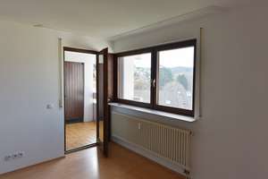 Helle 3-Zimmerwohnung mit überdachtem Balkon und  1 Tiefgaragen-Stellplatz – Die vollständige Adresse der Immobilie erhältst du vom Anbieter., 70195 Botnang-Nord, Stuttgart – Vorschaubild 5