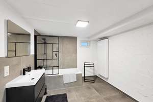 Modernisiertes Massivhaus mit offenem Wohnbereich, Garten und Garage – Die vollständige Adresse der Immobilie erhältst du vom Anbieter., 61267 Neu-Anspach – Vorschaubild 23