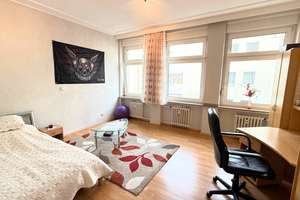 Urbanes Wohnglück: Lichtdurchflutete Eigentumswohnung mit Wintergarten-Balkon und Loft-Potenzial – Die vollständige Adresse der Immobilie erhältst du vom Anbieter., 42651 Solingen-Mitte, Solingen – Vorschaubild 4