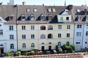 Altbau-Charme in zentraler Lage: bereits aufgeteiltes 4-Parteienhaus mit sicherer Rendite! – Die vollständige Adresse der Immobilie erhältst du vom Anbieter., 53111 Bonn-Castell, Bonn – Vorschaubild 20