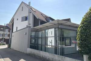 Gepflegtes Wohn-/Geschäftshaus in zentraler Lage in S-Stammheim!  – Die vollständige Adresse der Immobilie erhältst du vom Anbieter., 70439 Stammheim-Mitte, Stuttgart – Vorschaubild 2