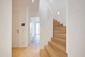 Moderne Dachgeschoss-Maisonette mit hochwertiger Ausstattung im kernsanierten Altbau – Die vollständige Adresse der Immobilie erhältst du vom Anbieter., 80798 Josephsplatz, München – Vorschaubild 6