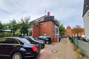 Berlin - Reinickendorf - Mehrgenerationenhaus - FREIES Zweifamilienhaus im Norden Berlins