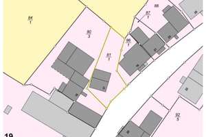 Stark sanierungsbedürftiges /  baufälliges  Fachwerkhaus auf einem 327 m² Grundstück – Ropperhäuser Straße 17, 34621 Frielendorf – Vorschaubild 3