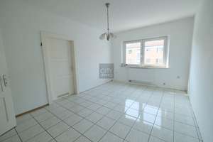 2-Zimmerwohnung mit Einbauküche in der Südstadt – Die vollständige Adresse der Immobilie erhältst du vom Anbieter., 90443 Steinbühl, Nürnberg – Vorschaubild 2