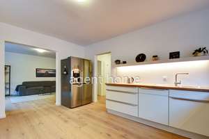 MÖBLIERT - WALDRANDLAGE - Fantastische Wohnung mit Balkon und Terrasse – Die vollständige Adresse der Immobilie erhältst du vom Anbieter., 70199 Südheim, Stuttgart – Vorschaubild 10