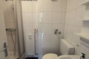 Sonnige 3-Zi-Wohnung mit Stellplatz in Lerchenau, 5 Min. Fahrzeit zum OEZ – Joseph-Seifried-Str. 26, 80995 Lerchenau-West, München – Vorschaubild 9