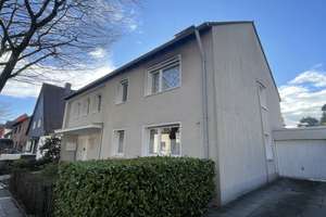 Mehrfamilienhaus mit 4 Wohnungen, 2 Garagen und Traumgarten im Herzen von Fischlaken – Die vollständige Adresse der Immobilie erhältst du vom Anbieter., 45239 Fischlaken, Essen – Vorschaubild 2