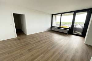 Renovierte 3-Zimmer-Wohnung: moderne Ausstattung, Balkon, neues Wannenbad, separate Küche, sep. WC – Friedensstraße 114a, 51145 Urbach, Köln – Vorschaubild 3