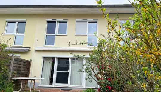 Bild von Reihenmittelhaus in toller Lage von Lilienthal- Dachgeschoss zum Ausbau vorbereitet