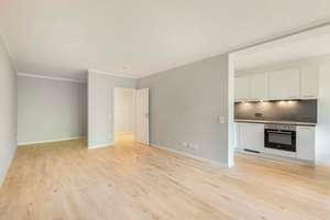 Moderne 1-Zimmer-Wohnung nach Sanierung mit Stellplatz