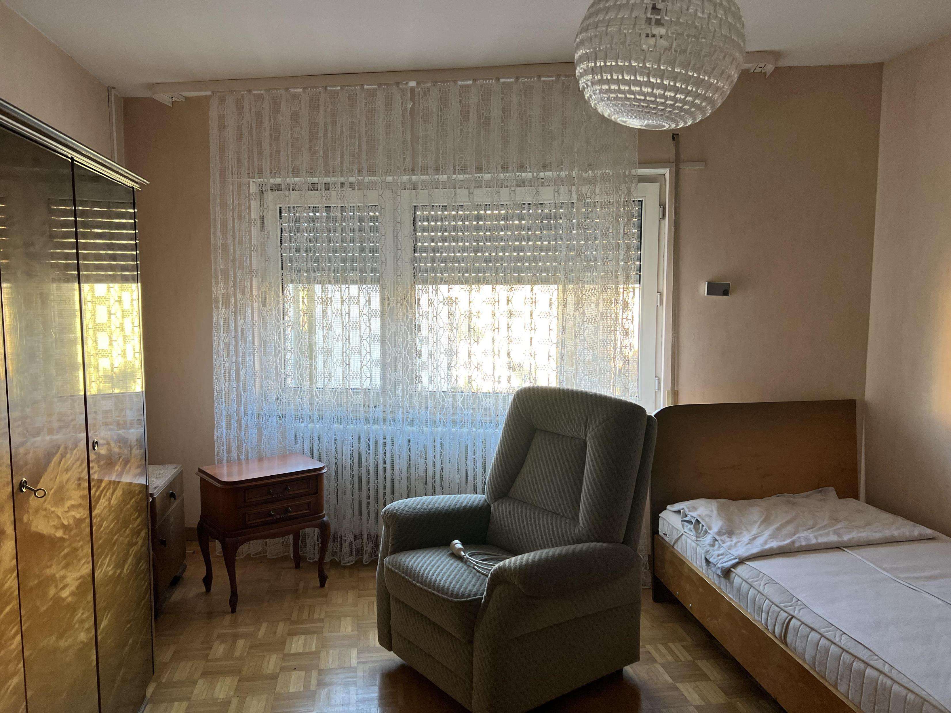 Immobilie in Westheim - Anwesen incl. Bauplatz mit eigener Zufahrt  - Bild 2