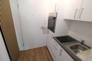 Top Lage direkt am Keßlerplatz - Vollständig und modern möbliertes Apartment mit Balkon und Aufzug – Die vollständige Adresse der Immobilie erhältst du vom Anbieter., 90489 Wöhrd, Nürnberg – Vorschaubild 15