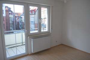 Attraktive Kapitalanlage in Stuttgart-Süd – modernisierte 4-ZKB mit 2 Balkonen in begehrter Wohnlage – Die vollständige Adresse der Immobilie erhältst du vom Anbieter., 70199 Südheim, Stuttgart – Vorschaubild 4