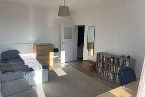 Wohnung mit Balkon in Tempelhof-Schöneberg – 10 Min. zum Mehringdamm, 300 m zur U-Bahn. – Teikeweg 19, 12109 Mariendorf, Berlin – Vorschaubild 2