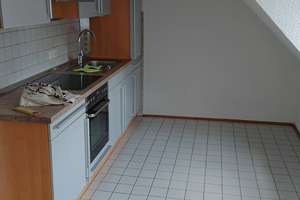 Weitmar Mitte: Zentrale 2-Raum DG-Wohnung mit Parkett 012.005 – Hattinger Straße 342, 44795 Weitmar-Mitte, Bochum – Vorschaubild 4