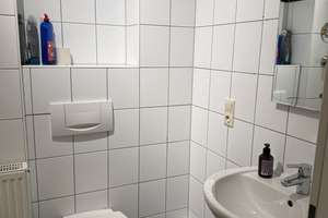 Helle und großzügige 2 Zimmer Wohnung mit Balkon in kernsaniertem Jugendstilhaus – Am Engelnberg 30, 42107 Elberfeld, Wuppertal – Vorschaubild 12