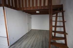 Gronaustr. nähe Hardt neu renoviertes Apartment mit Empore – Gronaustr. 12, 42285 Barmen, Wuppertal – Vorschaubild 3