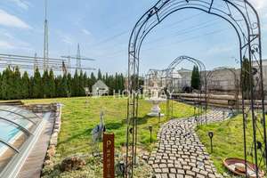Großzügiges Einfamilienhaus mit weitläufigem Garten, Pool und durchdachter Raumaufteilung – Die vollständige Adresse der Immobilie erhältst du vom Anbieter., 86633 Neuburg an der Donau – Vorschaubild 12