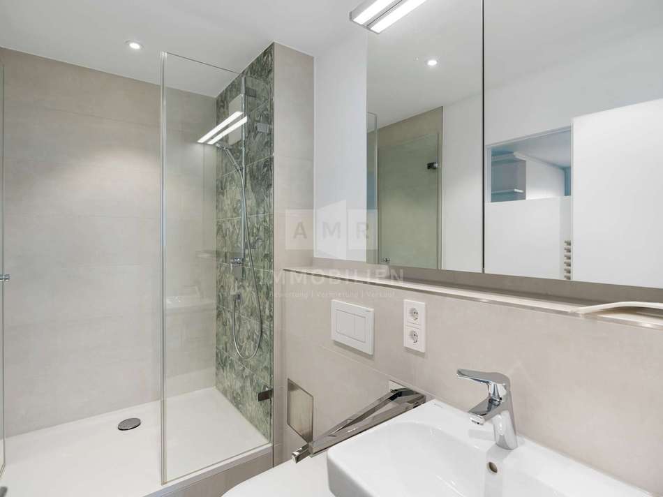 Badezimmer 2