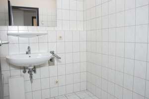 Dachgeschosswohnung über 2 Etagen mit Balkon und Parkett – 2 Bäder – Lohrstraße 26, 9113 Schloßchemnitz, Chemnitz – Vorschaubild 18