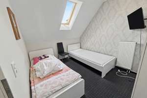 Attraktives Investmentpaket – zwei Reihenhäuser mit etablierter Kurzzeitvermietung – Die vollständige Adresse der Immobilie erhältst du vom Anbieter., 28237 Lindenhof, Bremen – Vorschaubild 8