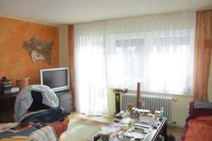 Grundsolides Zweifamilien-Reihenmittelhaus in Aalen-Triumphstadt! – Die vollständige Adresse der Immobilie erhältst du vom Anbieter., 73431 südliche Bahnlinie, Aalen – Vorschaubild 5
