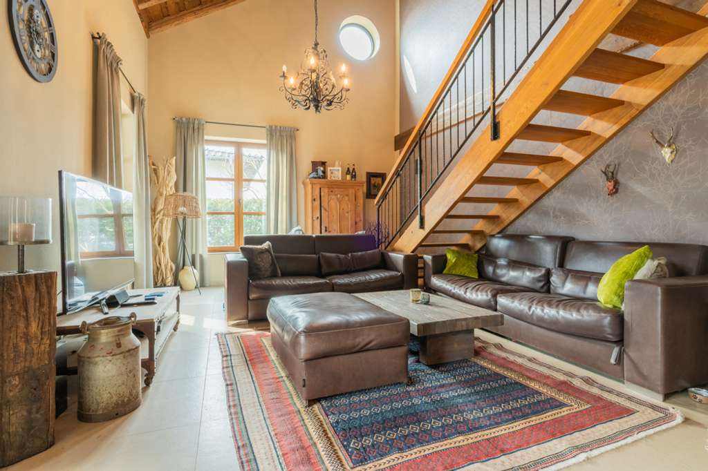 Immobilie in Fürstenzell - Fürstenzell: Neuwertiges Wohnhaus, ideal für Ehepaar – offenes Wohnen - Bild 1