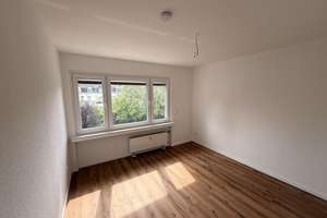 Erstbezug nach Sanierung | Helle 3-Zimmer-Wohnung mit Balkon und zusätzlichem Mansardenraum – Ruhrallee 26, 45138 Südostviertel, Essen – Vorschaubild 6