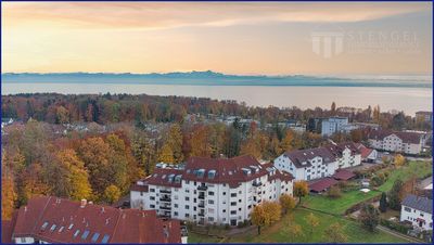 Dachterrassenwohnung mit Alpenblick & Seeschnipsel – Ihr neues Zuhause in Friedrichshafen