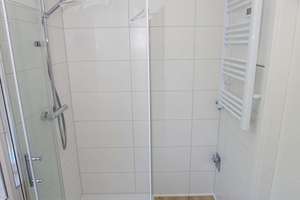 Erstbezug nach Kernsanierung – 2-Zimmer-Wohnung mit Balkon, Einbauküche & Stellplatz in Denzlingen – Emmendinger Straße 1, 79211 Denzlingen – Vorschaubild 17