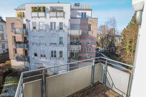 Blasewitz - freie 2 Zi. Wohnung inkl. EBK, Balkon und TG-Stellplatz – Oehmestraße 16, 1277 Blasewitz (Stadtteil), Dresden – Vorschaubild 11