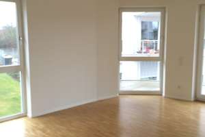 4-Zi Wohnung mit viel Tageslicht, toller Raumaufteilung,neuwertiger Einbauküche, gepflegtem Quartier – An der Josefshöhe 43, 53117 Auerberg, Bonn – Vorschaubild 2