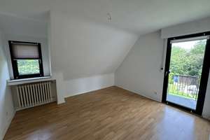 Charmantes 1-2 Familienhaus mit tollem Grundstück  in guter Lage – 40627 Vennhausen, Düsseldorf – Vorschaubild 11