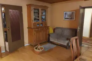 Schöner wohnen auf dem Land, imposantes Bauernhaus / Pferdehaltung möglich – Kusel (Kreis) – Vorschaubild 3