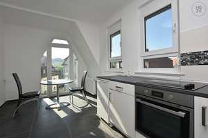 Großzügige, voll möblierte Wohnung in Stuttgart Untertürkheim (Luginsland) – Stuttgart – Vorschaubild 13