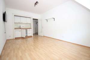 Helles Dachgeschossapartment Bogenhausen, ruhig gelegen – attraktive Kapitalanlage mit 4,5 % BME – Die vollständige Adresse der Immobilie erhältst du vom Anbieter., 81677 Parkstadt, München – Vorschaubild 7